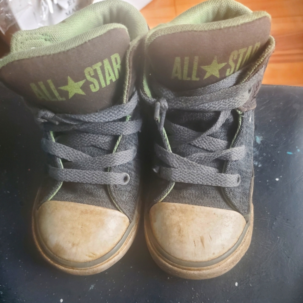 Kids shoes